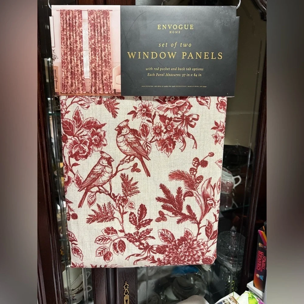 EnVogue Cardinal Floral Winter Brick Red Polyester Curtain Panel Set 2pc 37